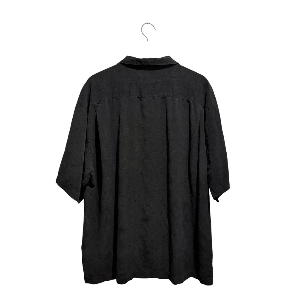 Tommy Bahama 100% silk